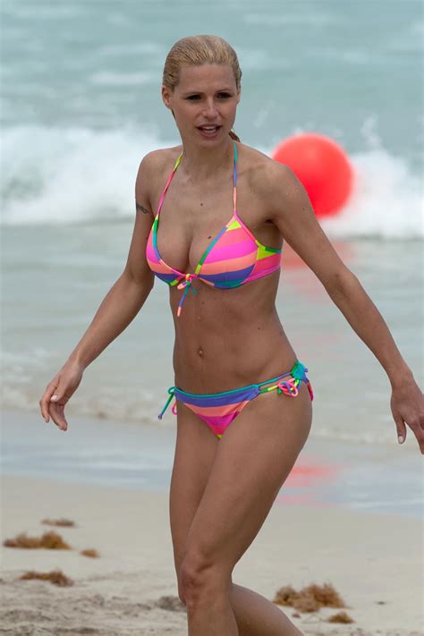 Michelle Hunziker New Bikini Pics In Miami Gotceleb