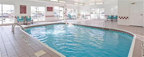 Hotel with indoor pool Canton, Ohio | Residence Inn Canton