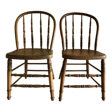 Late 19th Century Bowback Windsor Chairs A Pair Chair Windsor