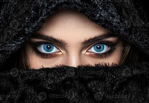 beautiful eyes pics black black eyes stock  images