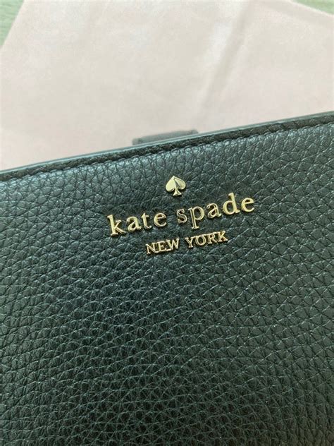 Kate Spade Leila Pebbled Leather Medium Compartment Bifold Wallet