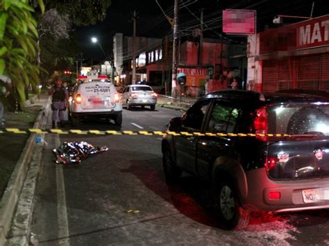 G1 Mulher Morre Atropelada Em Avenida Do Bairro Cachoeirinha Em