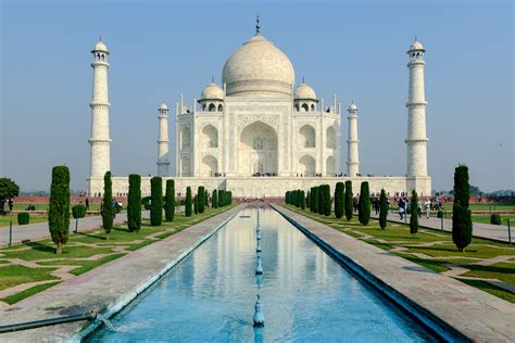 Agra, the astonishing Taj Mahal :: Behance