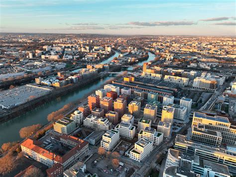 Repensar para el futuro. «Distrito 2024, más allá de la villa de los