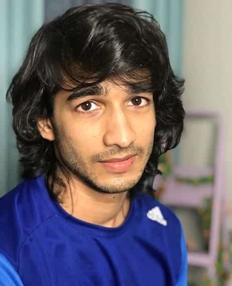 Shantanu Maheshwari Biography, Wiki, Height, Age, Girlfriend & More