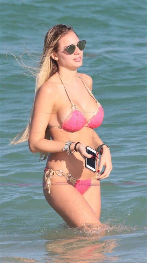 10 Hot Sexy Francesca Brambilla Bikini Pics