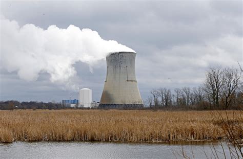 Firstenergy To Close Nuclear Power Plants In Ohio Pennsylvania Wosu Radio