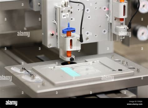 Bioprinter Hi Res Stock Photography And Images Alamy