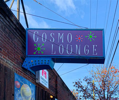 The Cosmo Lounge - Portland Dive Bars