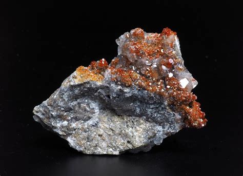 Vanadinite Cristalli Su Matrice 865 5 Cm 100 G Catawiki