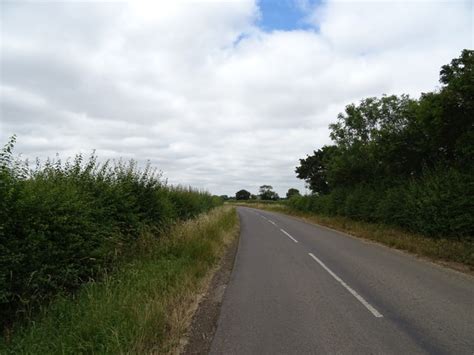 Minor Road Towards Charney Bassett Jthomas Cc By Sa Geograph