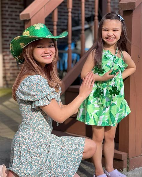 Angelica Hale And Her Sister Fashion Casual Dress Style