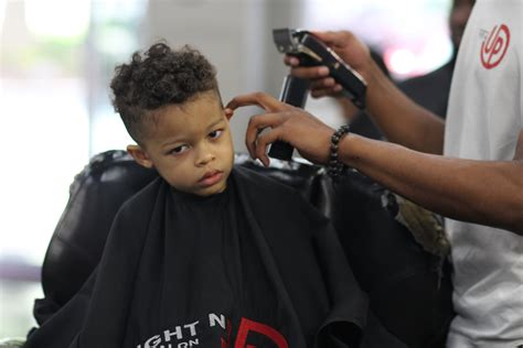 How to ask your barber for a perfect high and tight haircut 22