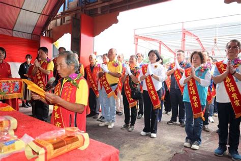 六房媽斗南股烏瓦磘紅壇上樑典禮 張麗善祈求紅壇搭建過程順利圓滿