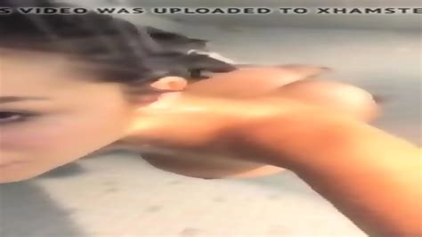 Brunette With Large Knockers In Bathtub On Periscope