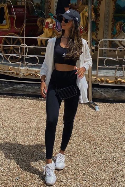 Look Com Legging E Tenis