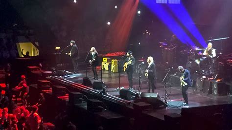 Watch The Eagles Play Hotel California At First Show Since Start Of