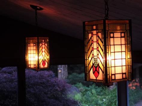 Twin Frank Lloyd Wright Lanterns Delphi Artist Gallery