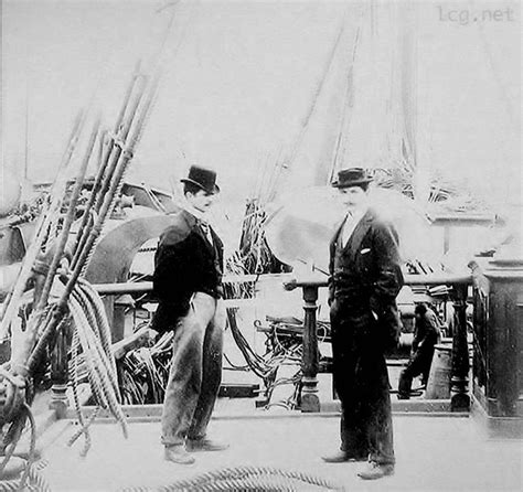 Jo Le Belem Un Trois M Ts Barque Star Des Jeux Olympiques