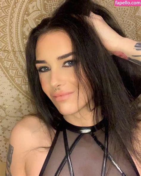 Aliysha Aliyshablack Irish Qveen Nude Leaked Onlyfans Photo