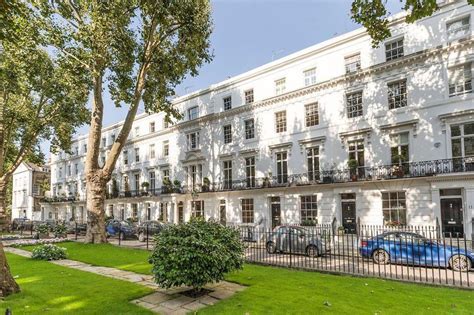 Wellington Square Chelsea SW3 5 Bed Terraced House 18 000 Pcm