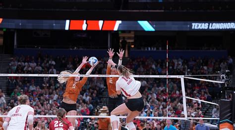 Texas Beats Wisconsin for Shot at 2nd Straight NCAA Title - USA Volleyball