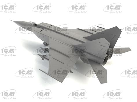 IN PROCESS ICM MiG 25 PD Soviet Interceptor Fighter AeroScale