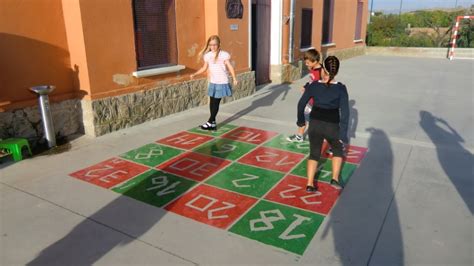 La Scuola In Movimento Gli Stivali Delle Leghe