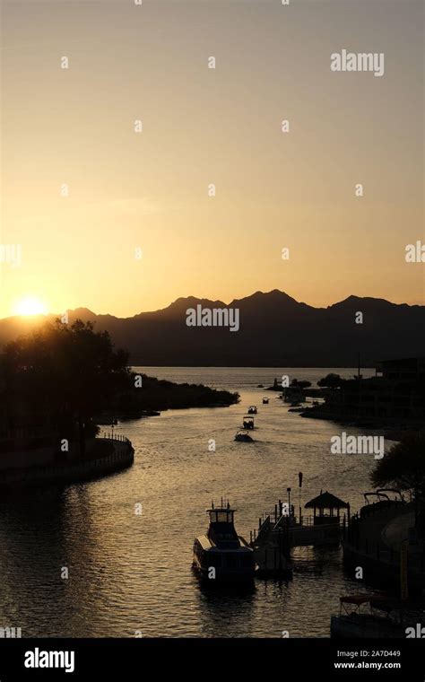 Lake Havasu, Sunset Stock Photo - Alamy