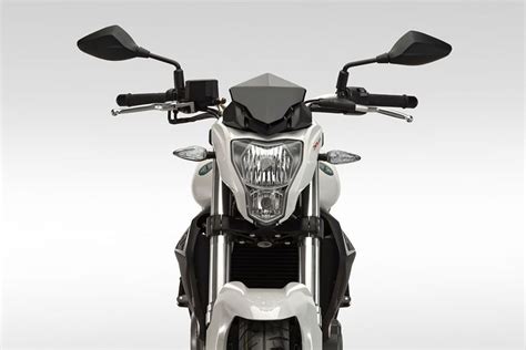 Motorrad Vergleich Zontes T Vs Benelli Bn