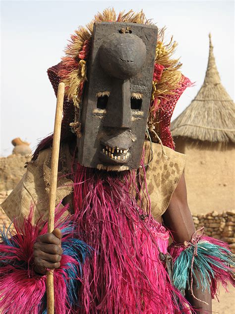 Le Pays Dogon La Danse Des Masques Des Dogon De Badiagara Mali