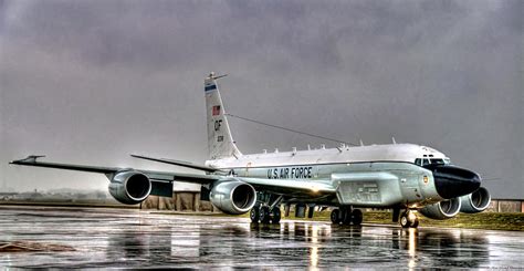 RC-135 Rivet Joint Photograph by Ryan Wyckoff - Pixels