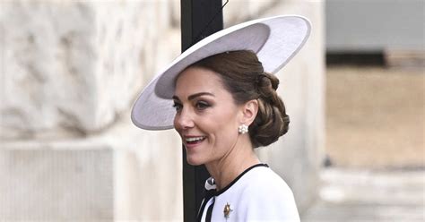 Kate Middleton Reaparece En El Trooping The Colour 2024 De Blanco Impoluto Y Un Tocado Del