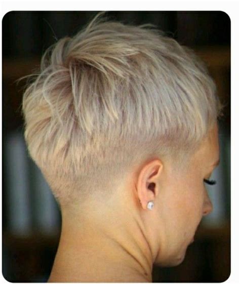 Pin By Sarah Stocken On Short Hair Short Hair Haircuts Short Blonde