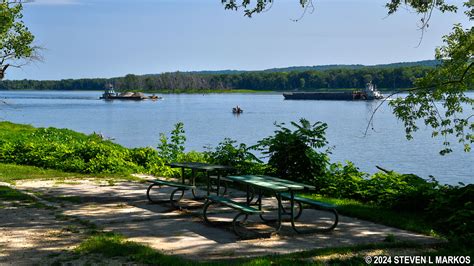 Effigy Mounds National Monument | PICNIC AREA