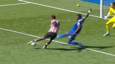 Watch Null Clip Toney Halves Brentford Deficit Against Leicester NBC