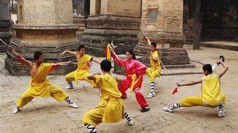 Training Shaolin Temple Kung Fu Academy China