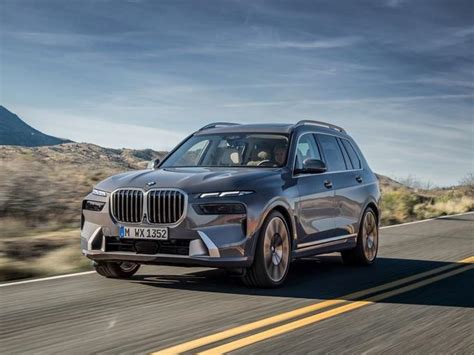 BMW X7 SUV Facelifting Dane Techniczne AutoCentrum Pl