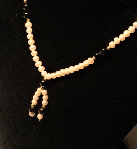 14k Gold Freshwater Pearl And Black Onyx Necklace 145 Grams Etsy