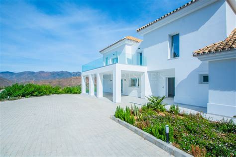 Perfect Familiehuis In De Heuvels Van Oost Marbella Christies