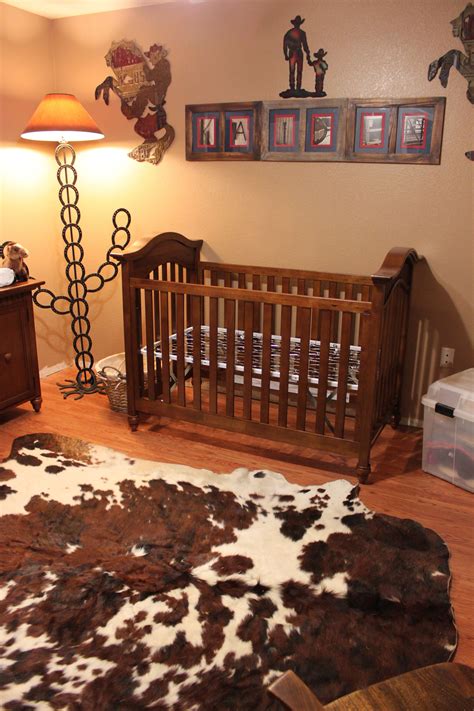 Cowboy Nursery Themes