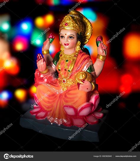 Laxmi Poojan Lord Laxmi Statue Indian Festival Diwali Laxmi Pooja Stock Photo by ©artsandeep ...