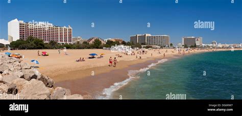 Vilamoura portugal beach hi-res stock photography and images - Alamy