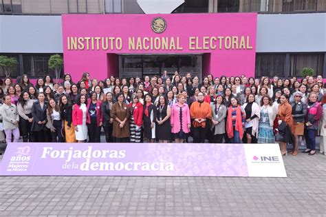 El INE conmemora el 70 aniversario del voto de las mujeres en México