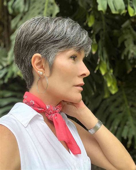 43 Trendiest Pixie Haircuts For Women Over 50 Artofit