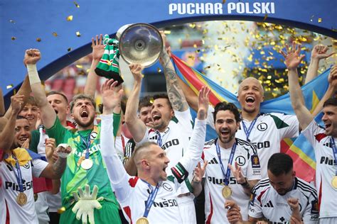 Légia Varsóvia X Pogoń Szczecin - Legia Warsaw win Polish Cup in seven-goal final against Pogoń Szczecin ...