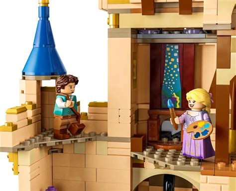 Recreate The Disney Castle With This Massive Lego Set - GameSpot