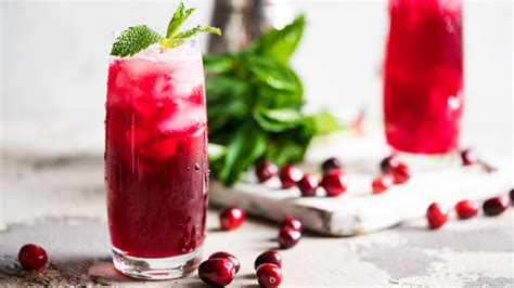 Cranberry And Vodka Sparkle Recipe Food