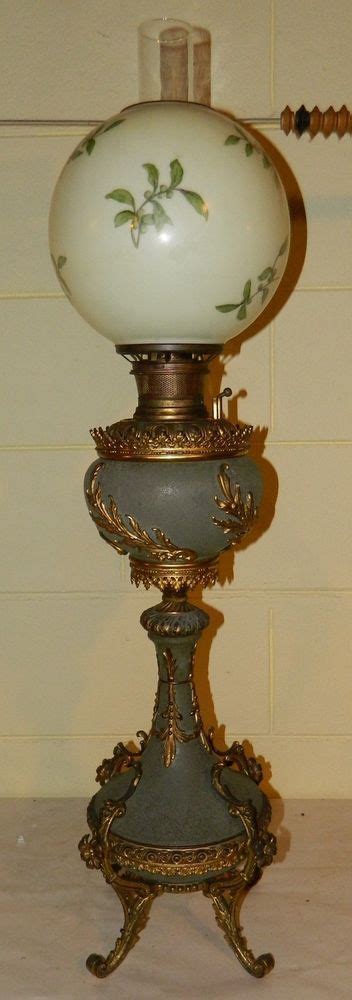 Spectacular B H Banquet Lamp Bradley Hubbard Oil Kerosene Lamp