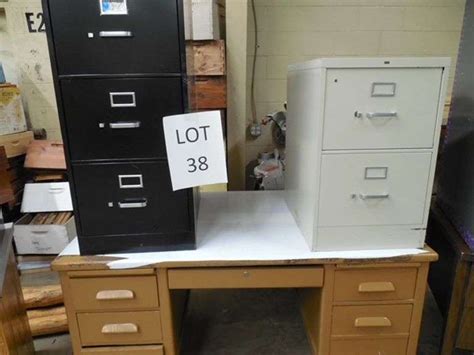 MISCELLANEOUS OFFICE ITEMS - Auctioneer Express